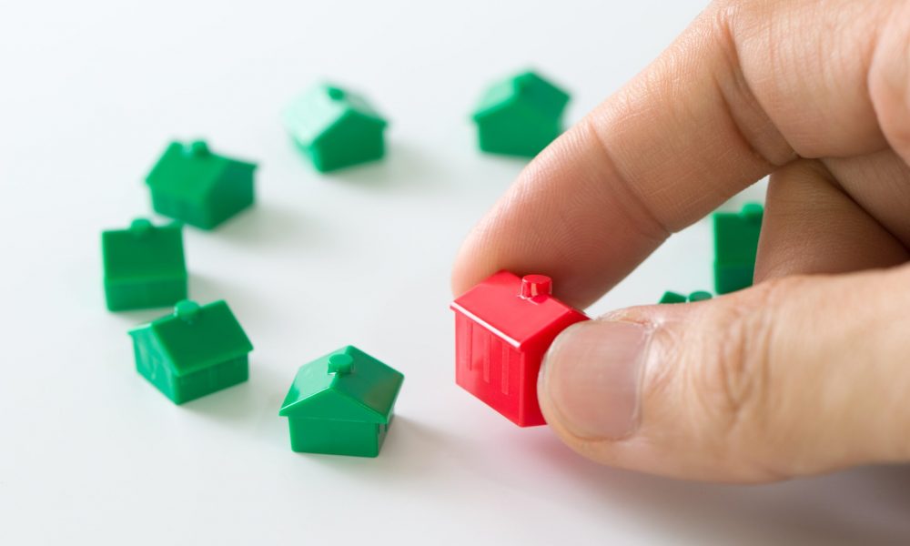 real-estate-industry-PAFDJ2R-min